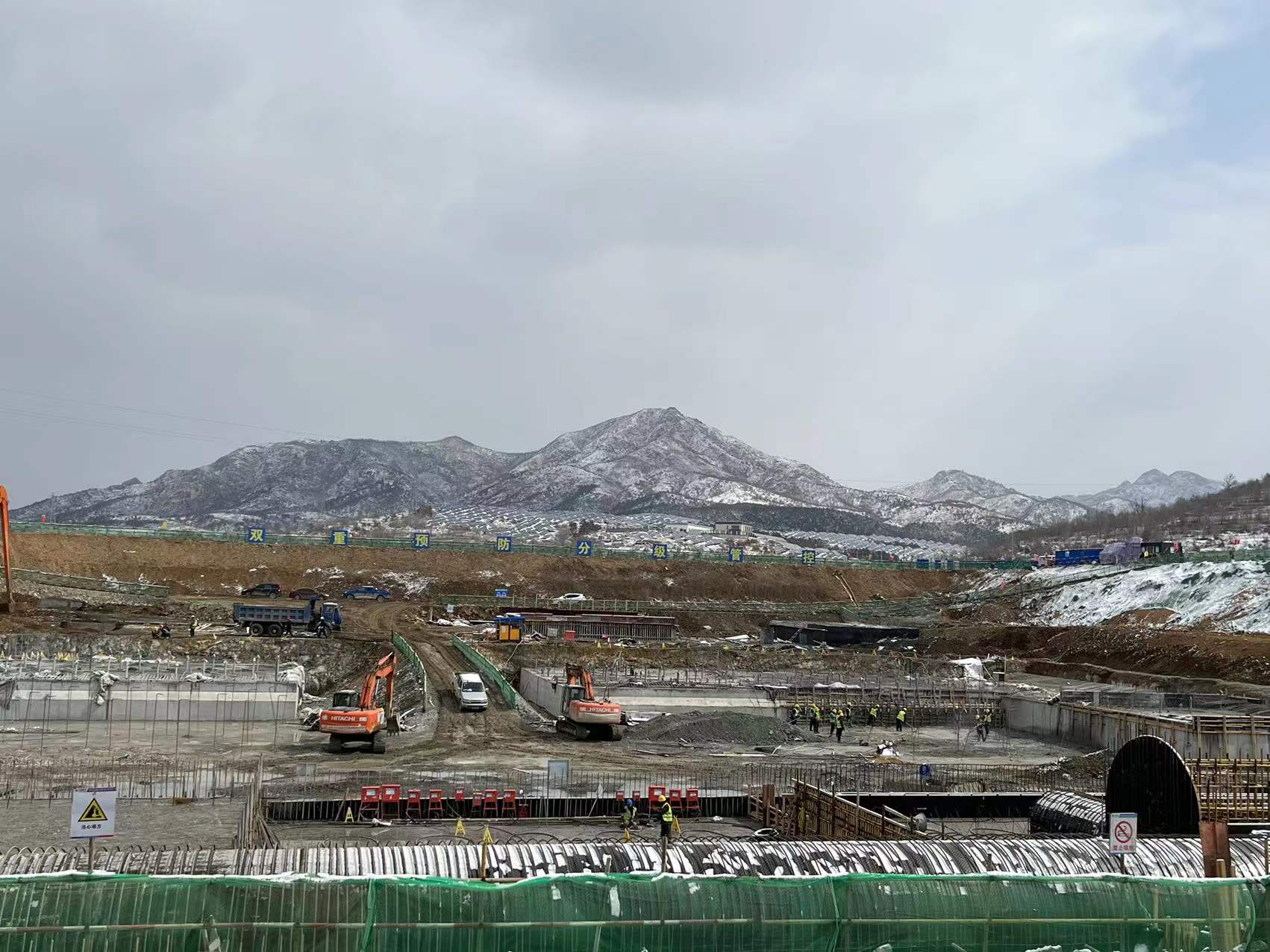2山東煙臺(tái)老嵐水庫(kù)工程.jpg